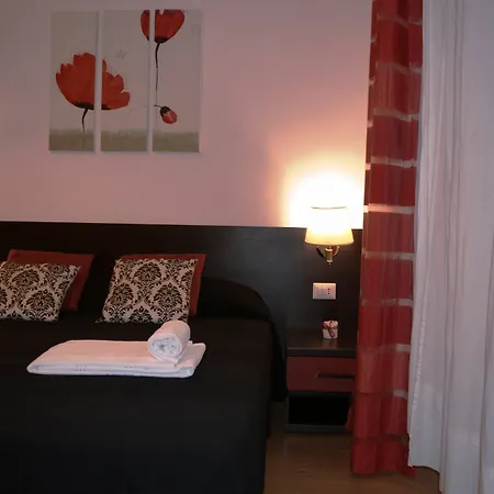 Julius Caesar ゲストハウス 4*