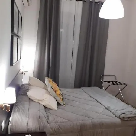 Julius Caesar Guest house 4*